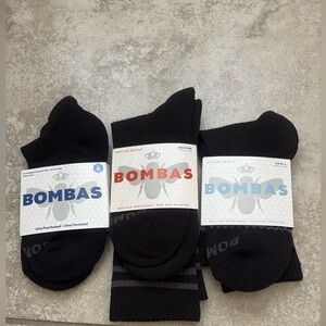 Bombas 3 Black Socks NWT